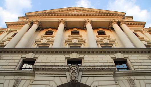 Chancellor John Healey’s inaugural speech: Legal comment on crowding in private investment