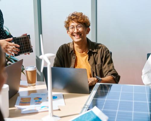 Grid connection and energy strategy