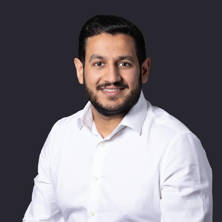 Image of Viney Jhalley